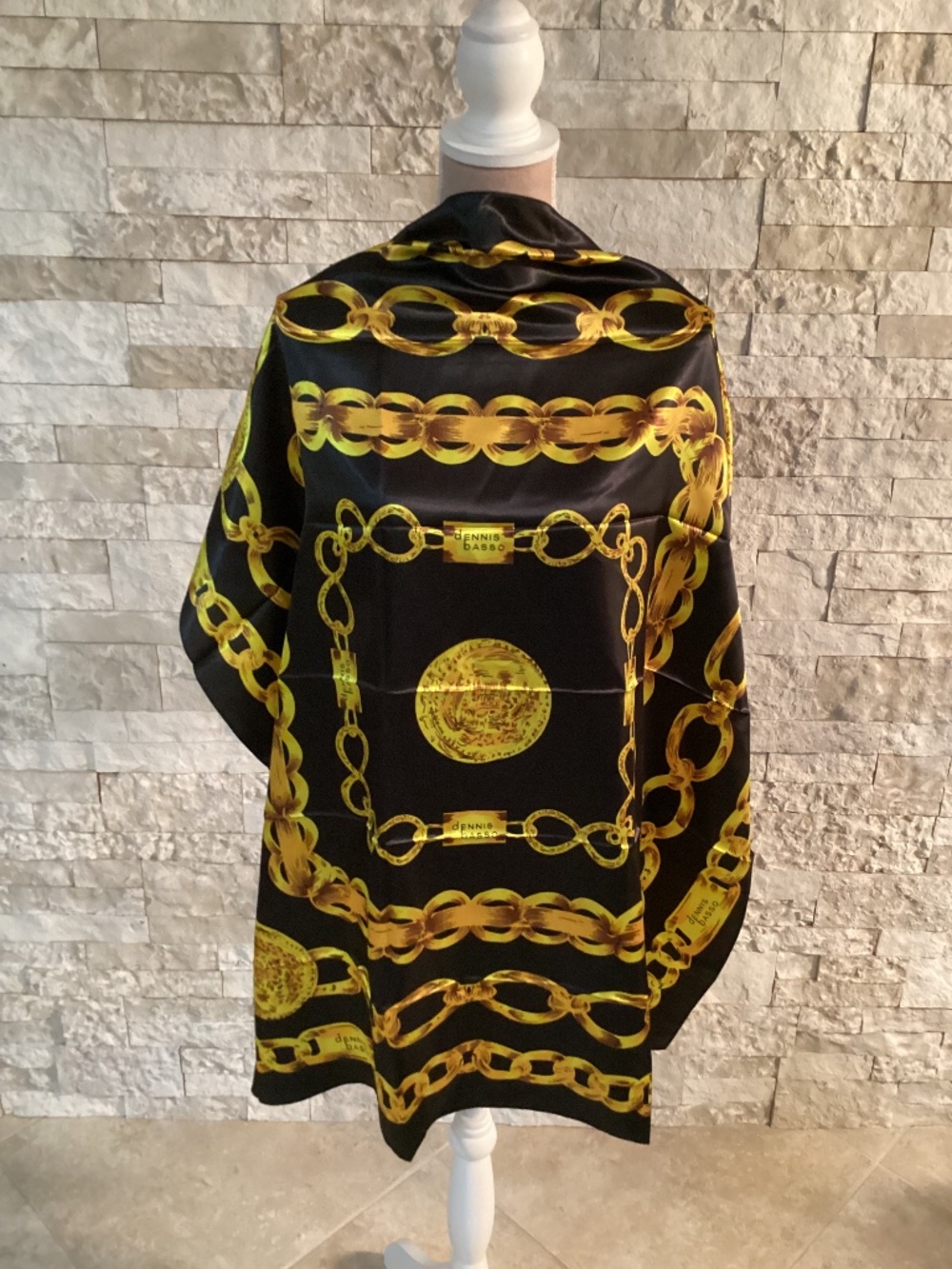 Dennis Basso Scarf